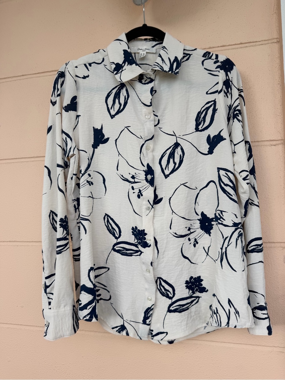 Women's Navy Floral Button-Down Shirt - size XS